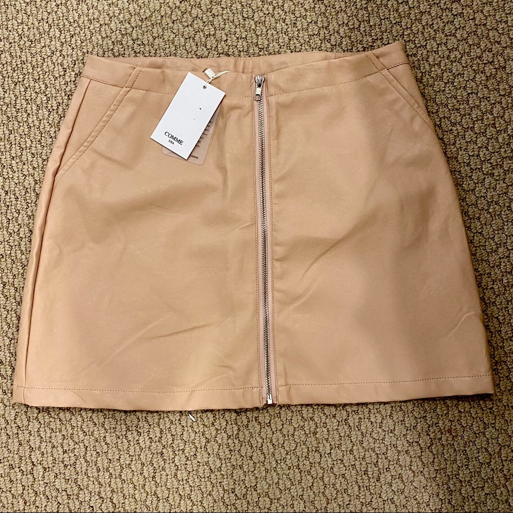 Comme USA pastel Pink faux Leather front zip mini skirt